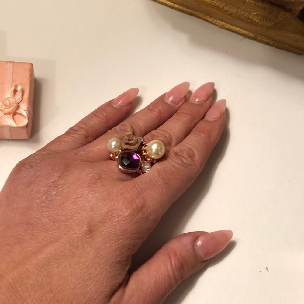Rose gold ring pearls stone - Picture 2 of 5